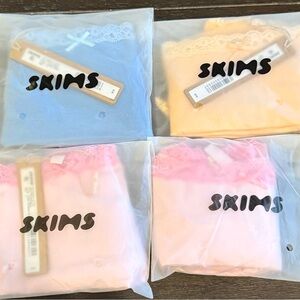 NWT Skims Lightweight Cotton Lace Trim Boyshort Underwear Lot Bundle x4 Small